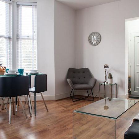 Bedford Rd Apartment Ideal For Hospital & Town Centre Kempston Esterno foto