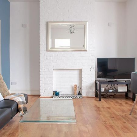 Bedford Rd Apartment Ideal For Hospital & Town Centre Kempston Esterno foto