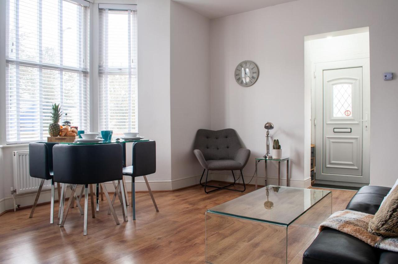 Bedford Rd Apartment Ideal For Hospital & Town Centre Kempston Esterno foto