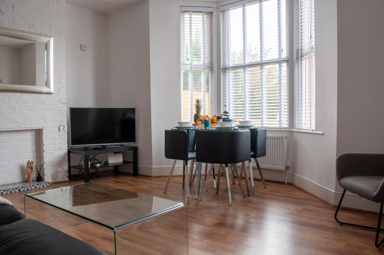 Bedford Rd Apartment Ideal For Hospital & Town Centre Kempston Esterno foto