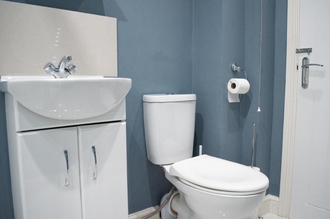 Bedford Rd Apartment Ideal For Hospital & Town Centre Kempston Esterno foto
